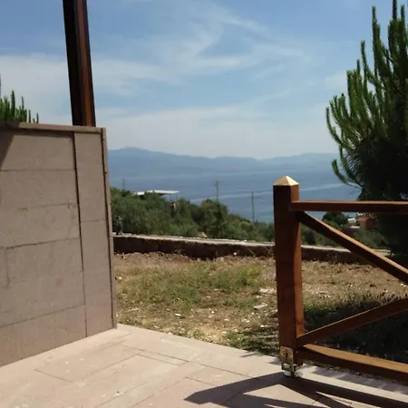 Assos Mitillini Hotel Sokakagzi