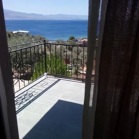 Assos Mitillini Hotel Sokakagzi